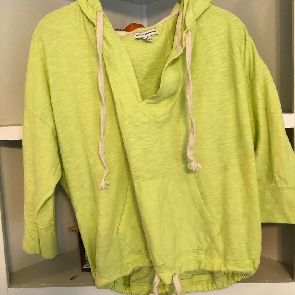 American Eagle Lime Green Women’s Shirt